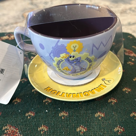 Disney’s oversize figment imagination cup, and saucer oversized, yellow, &purple - Picture 1 of 8